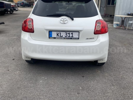 2006 MODEL AUTOMATIC TOYOTA AURIS Lefke