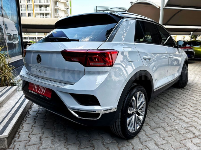 МОДЕЛЬ 2022 ГОДА АВТОМАТИЧЕСКИЙ VOLKSWAGEN T-ROC Girne - изображение 7