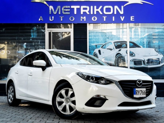 2015 MODEL AUTOMATIC MAZDA AXELA Girne