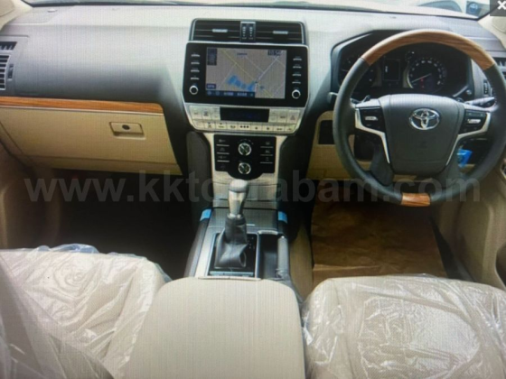 2023 MODEL AUTOMATIC TOYOTA LAND CRUISER Lefke