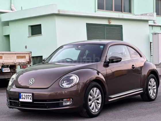 2015 MODEL AUTOMATIC VOLKSWAGEN BEETLE Lefke