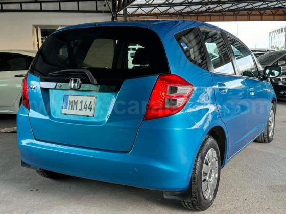 2009 MODEL AUTOMATIC HONDA FIT Lefke