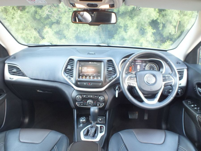 2015 MODEL AUTOMATIC JEEP CHEROKEE Lefke - photo 5