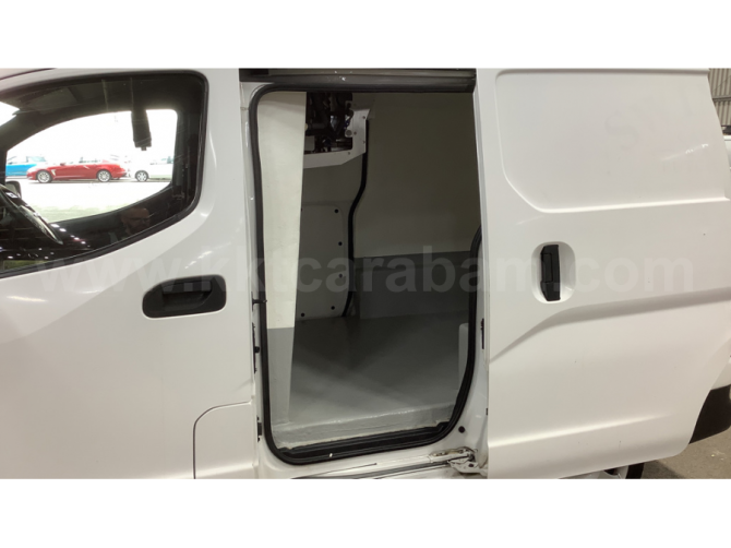 2015 MODEL FLAT NISSAN NV200 Lefke - photo 3