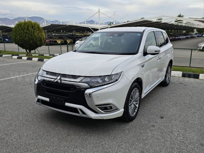 2019 MODEL AUTOMATIC MITSUBISHI OUTLANDER Lefke - photo 1