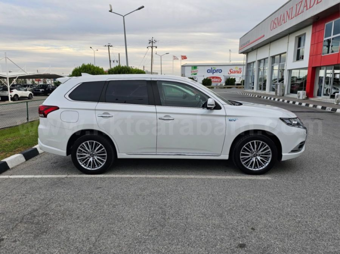 2019 MODEL AUTOMATIC MITSUBISHI OUTLANDER Lefke - photo 4