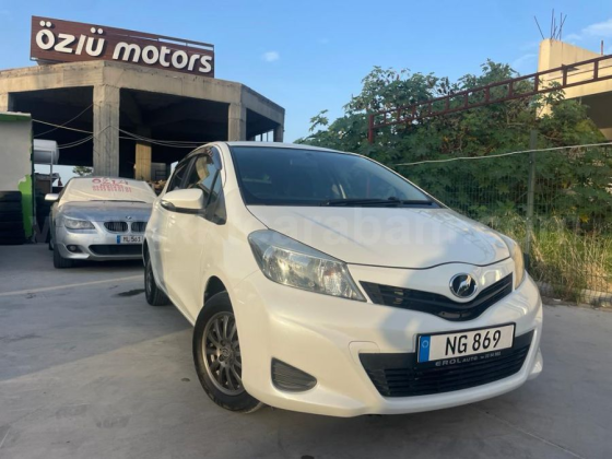 2013 MODEL AUTOMATIC TOYOTA VITZ Girne