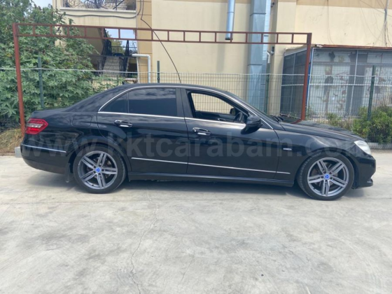 2010 MODEL AUTOMATIC MERCEDES-BENZ E SERIES Girne