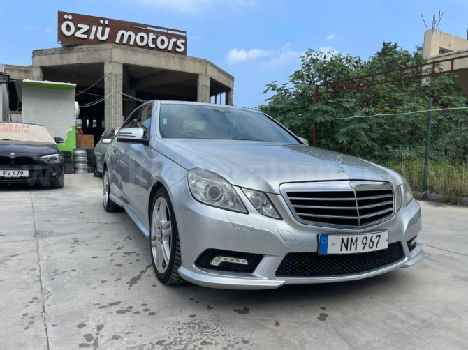 МОДЕЛЬ 2009 ГОДА АВТОМАТИЧЕСКАЯ MERCEDES-BENZ E СЕРИИ Girne - изображение 1