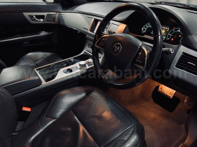 МОДЕЛЬ 2015 ГОДА АВТОМАТИЧЕСКИЙ JAGUAR XF Nicosia - изображение 6