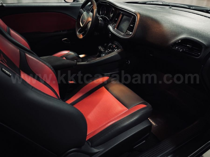 2018 MODEL AUTOMATIC DODGE CHALLENGER Nicosia - photo 7