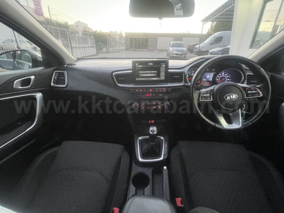 2020 MODEL FLAT KIA CEED Nicosia