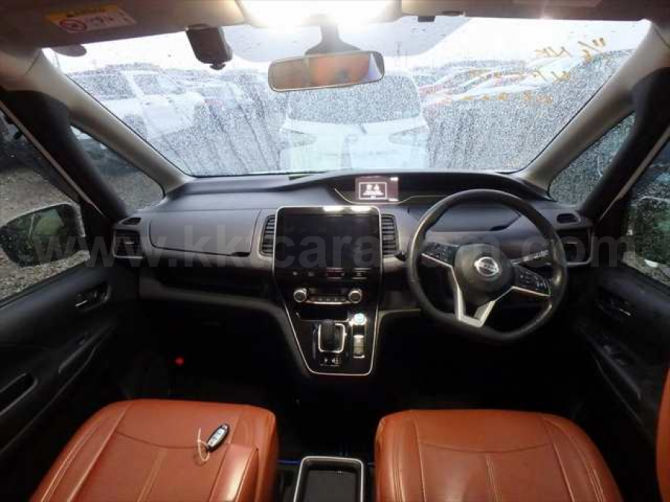 2020 MODEL AUTOMATIC NISSAN SERENA Nicosia - photo 7