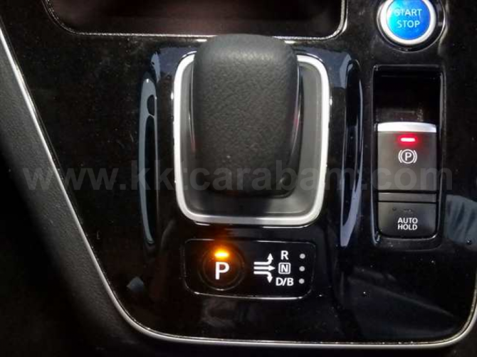 2020 MODEL AUTOMATIC NISSAN SERENA Nicosia - photo 4