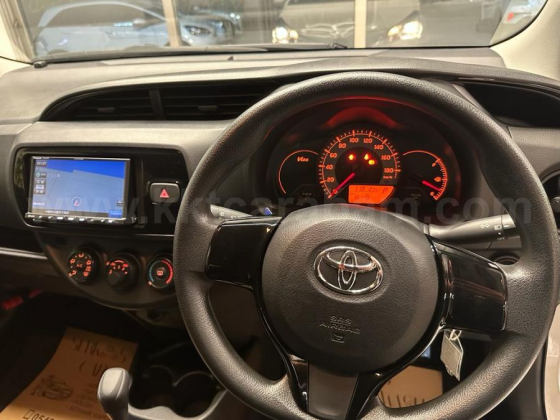 2020 MODEL AUTOMATIC TOYOTA VITZ Girne