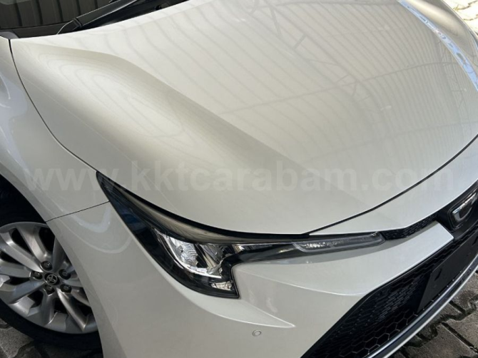 2021 MODEL AUTOMATIC TOYOTA COROLLA Girne - photo 2