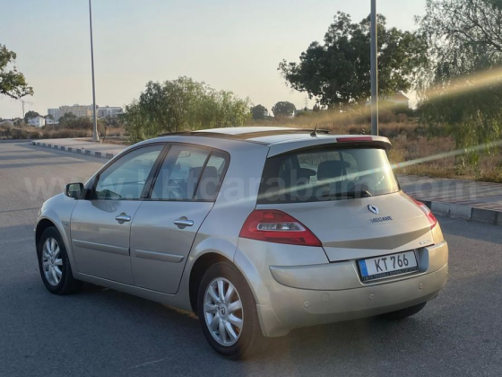 2009 MODEL AUTOMATIC RENAULT MEGANE Gazimağusa