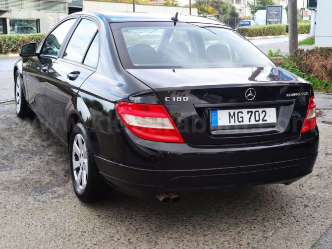 МОДЕЛЬ 2009 ГОДА АВТОМАТИЧЕСКАЯ MERCEDES-BENZ СЕРИИ C Girne - изображение 6