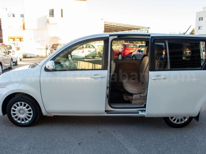 2014 MODEL AUTOMATIC TOYOTA SIENTA Girne - photo 3