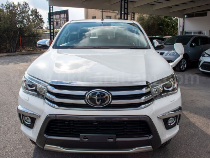 2018 MODEL AUTOMATIC TOYOTA HILUX Girne - photo 2