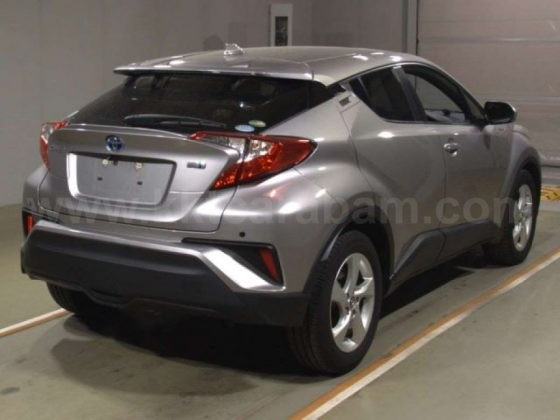 2019 MODEL AUTOMATIC TOYOTA C-HR Nicosia