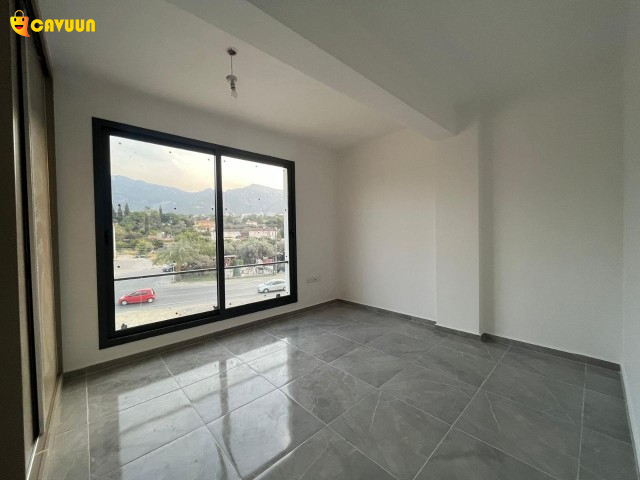 APARTMENT 2+1 FOR SALE IN CATALKOY, KYRENIA, ON THE HIGHWAY Girne - photo 5