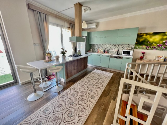 Ultra-luxury 3+1 duplex apartment with panoramic sea views Girne