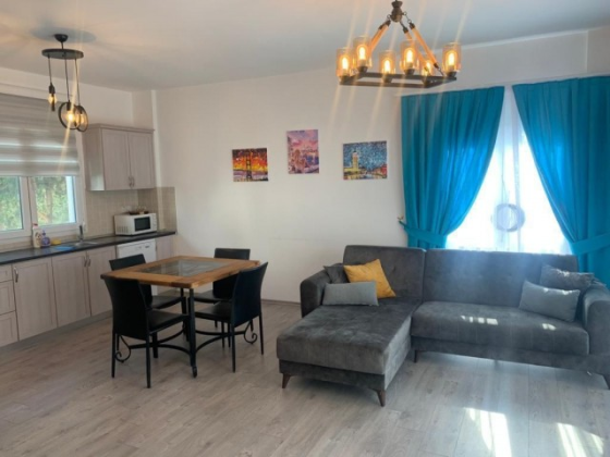 For rent 2+1 apartment with two bathrooms and toilets in the Gaziveren area, near the sea Girne