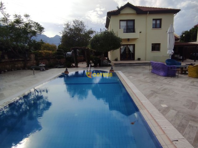 Corner villa with spacious garden and sauna Girne - photo 1