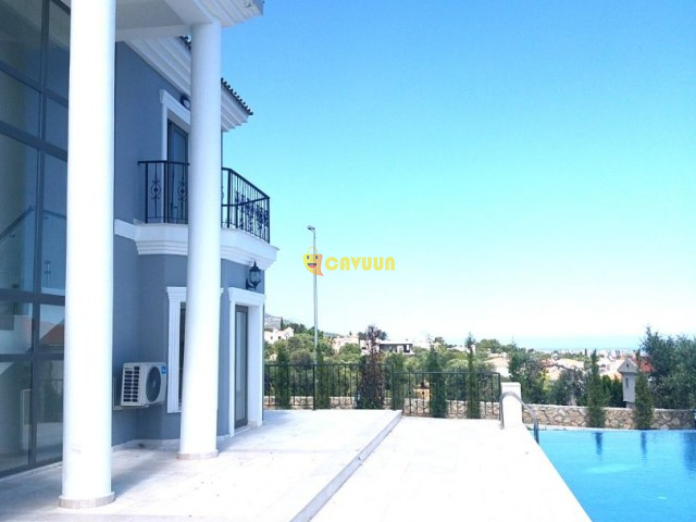 Villa with large garden and views of Bellapais Girne - изображение 6