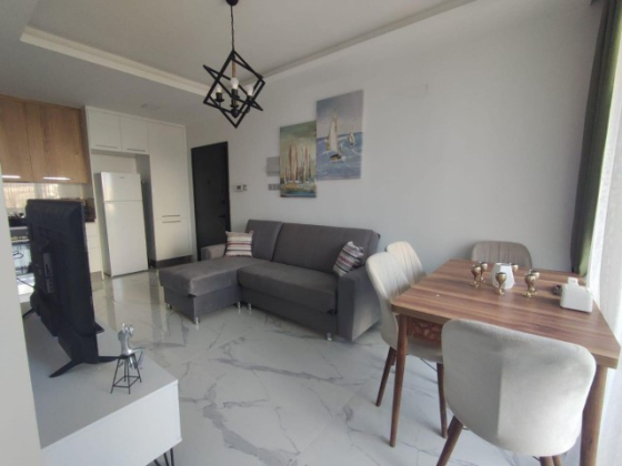 Luxurious studio apartment 3 minutes walk from the sea Yeni İskele