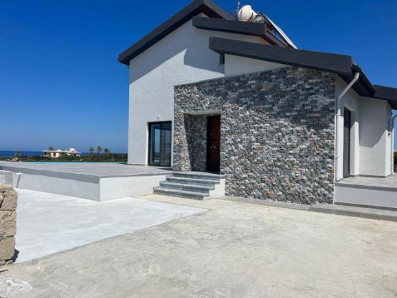 100 meters to the sea in Tatlysu ~ 3+1 villa with pool Girne