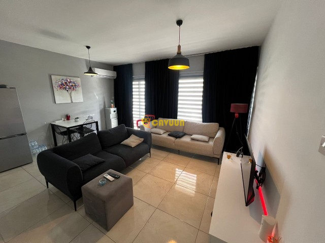 FULLY FURNISHED LUXURY APARTMENT 1+1, LOCATED ON THE MAIN ROAD AT THE ENTRANCE OF GÖNELI Nicosia - изображение 1