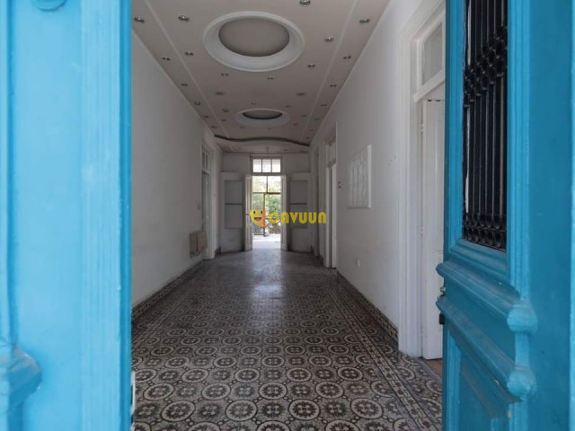 DON'T MISS THE OPPORTUNITY TO RENT A BUILDING IN THE RIGHT CENTER OF KYRENIA Girne - photo 3