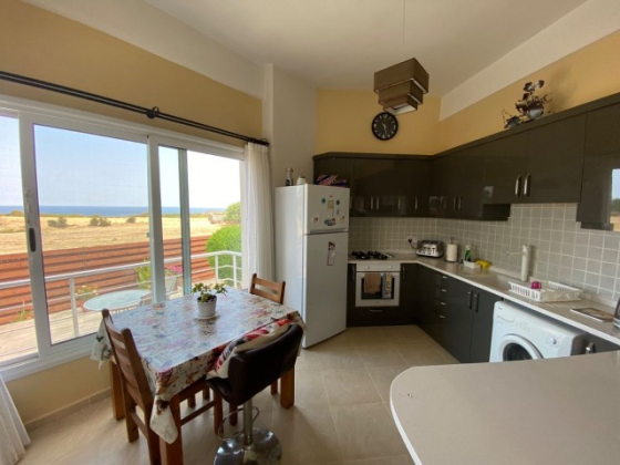 AMAZING 3 BEDROOM BUNGALOW WITH PRIVATE POOL, BEAUTIFUL GARDEN AND SEPARATE TITLE Girne