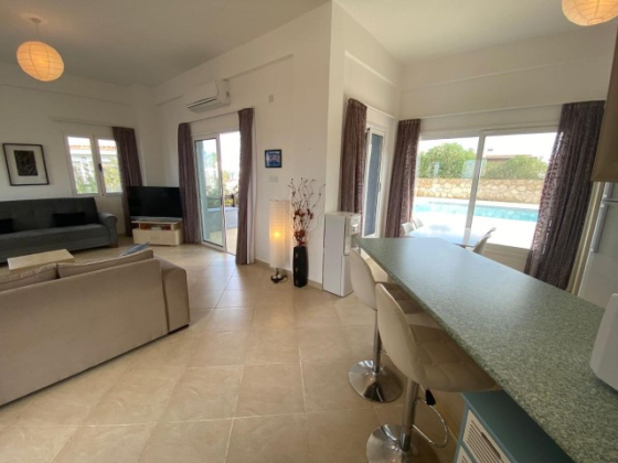 Immaculate 3 bedroom 2 bathroom bungalow with private pool and walking distance to the beach Gazimağusa