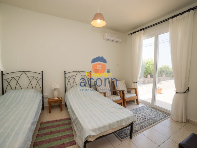 Private and quiet 3 bedroom villa with stunning sea views Gazimağusa - изображение 5