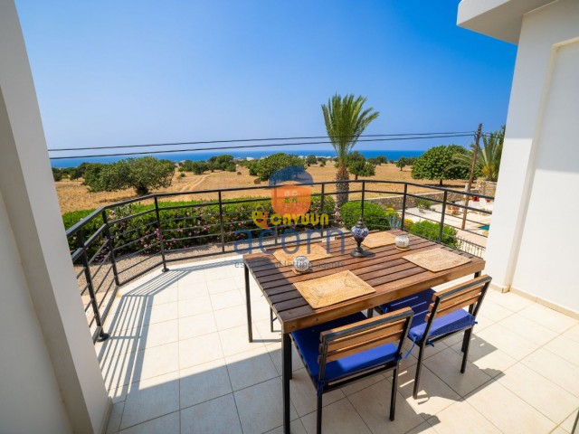 Private and quiet 3 bedroom villa with stunning sea views Gazimağusa - изображение 8