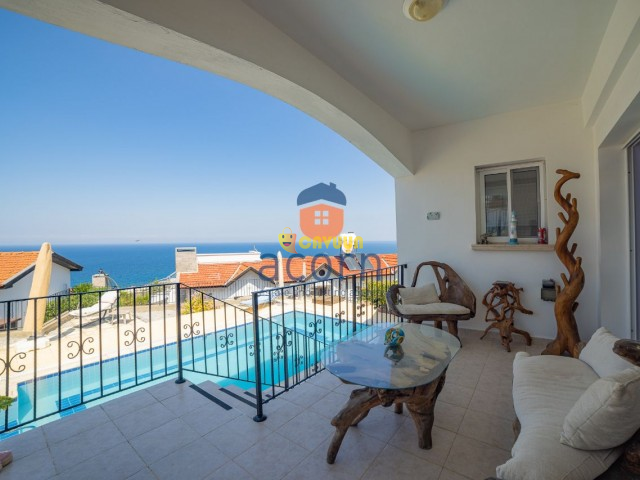 Peaceful life with stunning sea views, Esentepe Girne - изображение 1