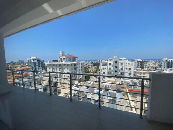 Penthouse 3+1 for rent in the center of Kyrenia Girne