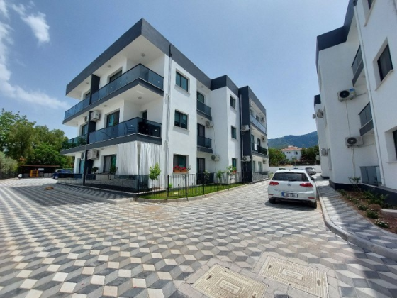 Apartment 2+1 for sale in Kyrenia Alsancak Girne