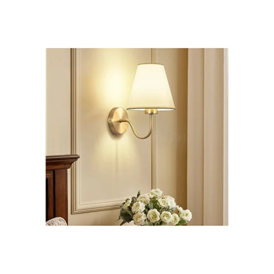 Burenze Modern Design Battery-Operated Wall Lamp Gold Yellow Led Plug and Play Cream-Shaped Led Wall Istanbul