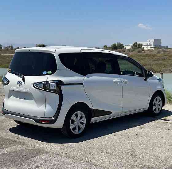 Toyota sienta Rent a car Gazimağusa