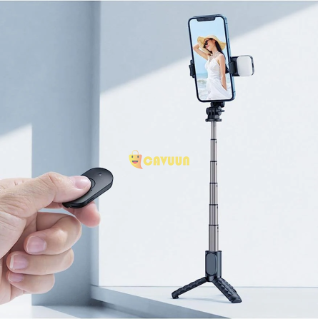 Multifunctional 3 in 1 Single Fill Lights With Remote Controller Selfie Stick Tripod London - photo 2