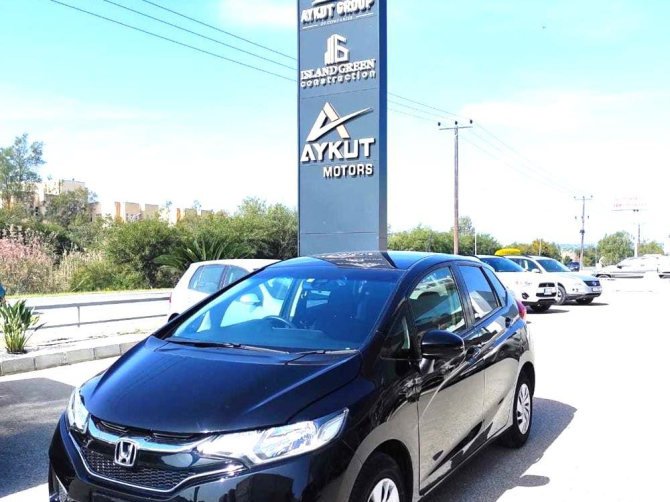 Honda Fit 1.3 Gazimağusa - изображение 1